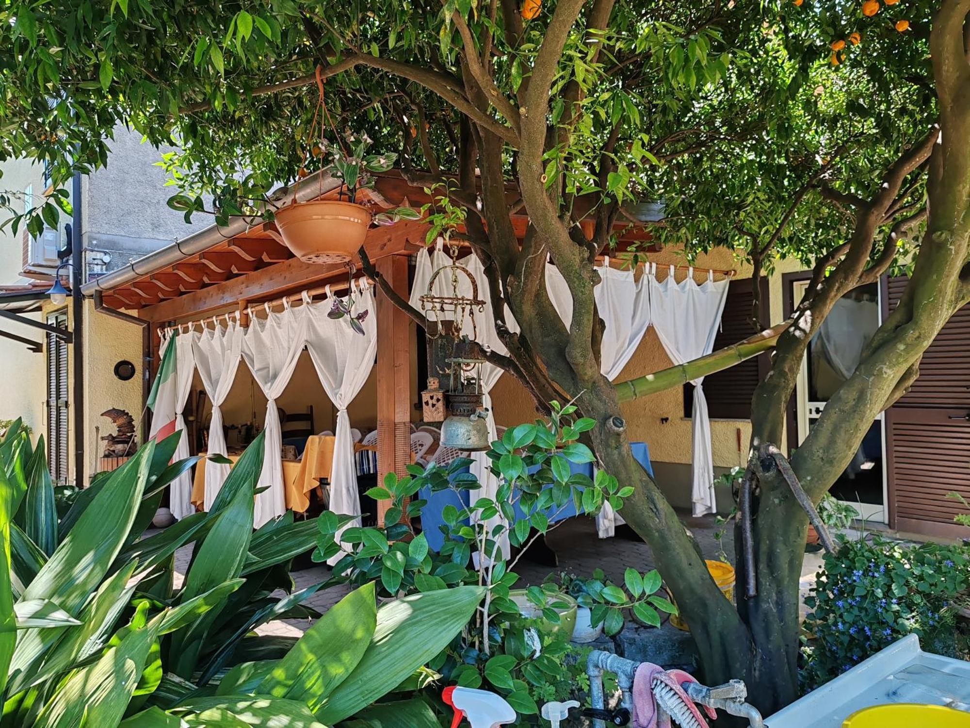 Alloggio Per Uso Turistico Sant'Andrea Lariano Εξωτερικό φωτογραφία